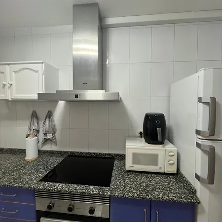 Apartamento Xacobe Grove, 120 Metros Totalmente Equipado, Luminoso, Centrico Y Con Plaza De Garaje O Grove Exterior photo