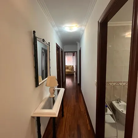Apartamento Xacobe Grove, 120 Metros Totalmente Equipado, Luminoso, Centrico Y Con Plaza De Garaje O Grove Exterior photo